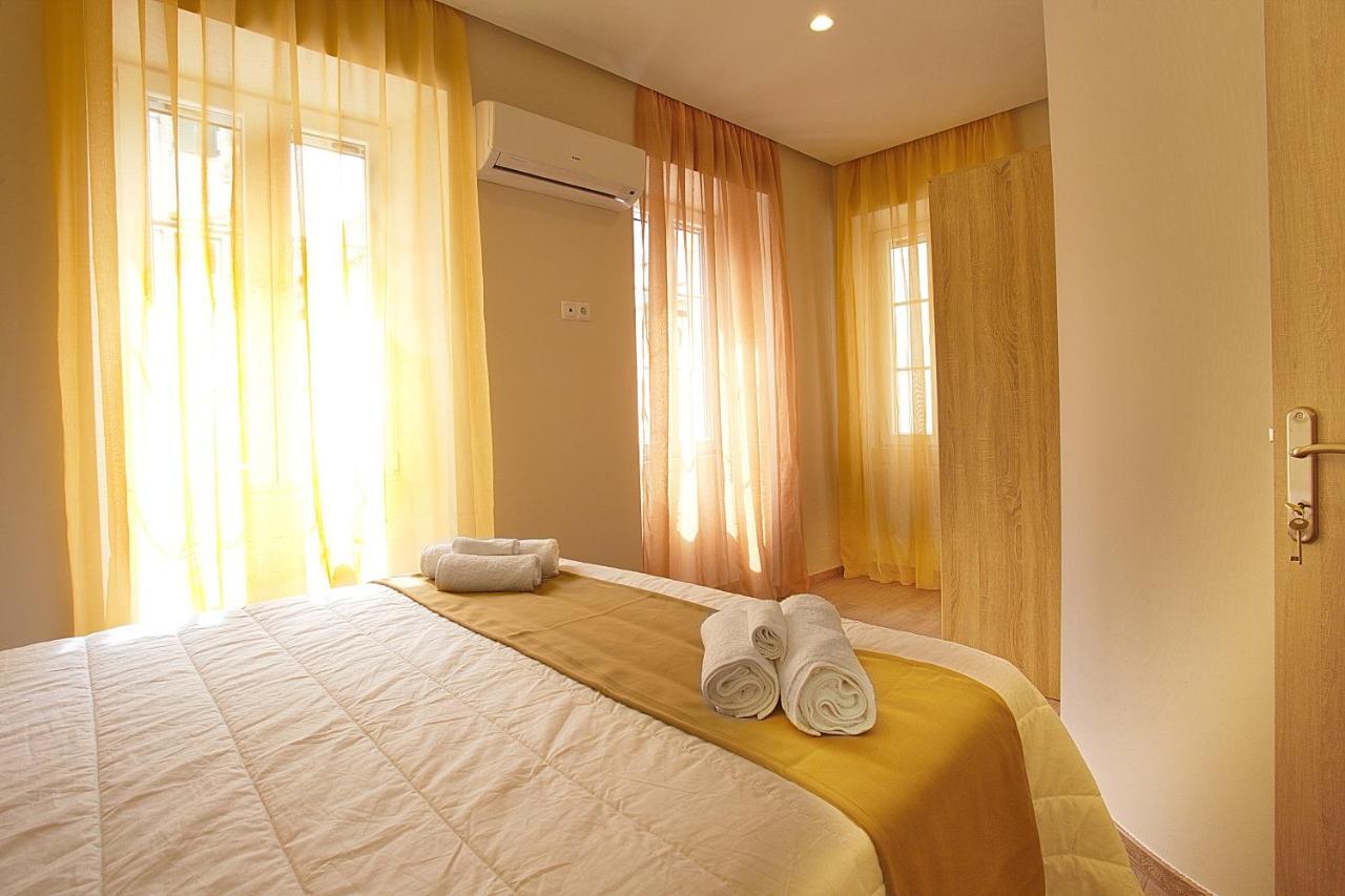 Liston Inn Suites Corfu  ภายนอก รูปภาพ
